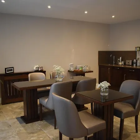 Pensión The Birches