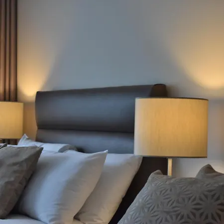 The Birches ゲストハウス 4*